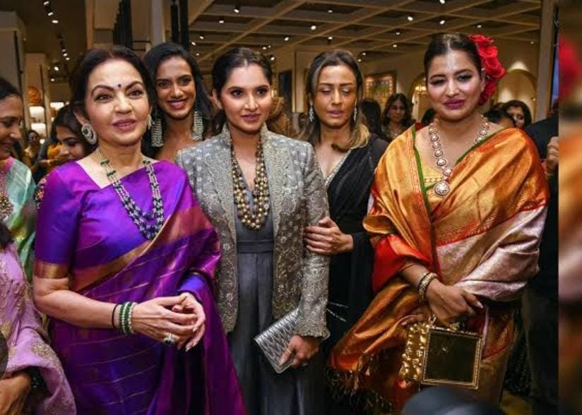 ભારતની કલાને વિશ્વ સમક્ષ મૂકવા સ્વદેશ સ્ટોરનો પ્રારંભ કરતાં નીતા અંબાણી