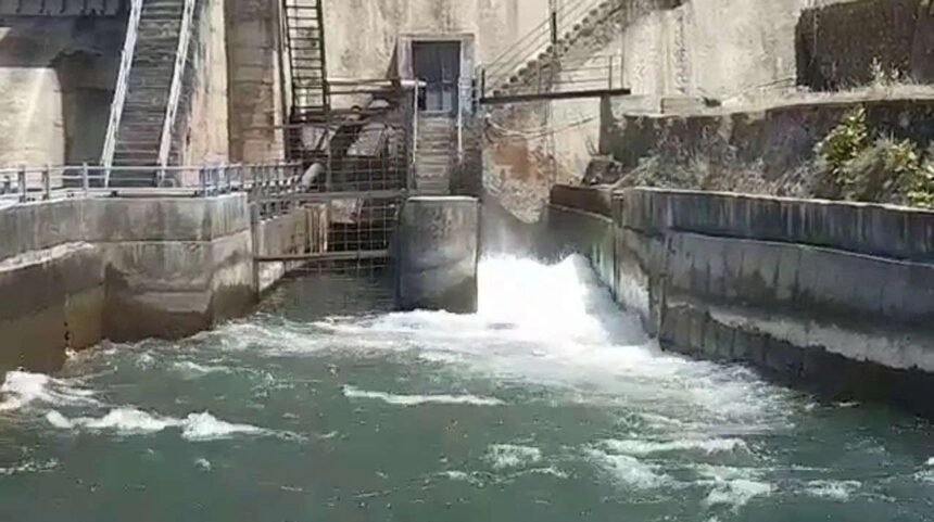 રાજકોટ જિલ્લાના 77 ગામમાં રવિ પાક બચાવવા ડેમમાંથી પાણી છોડાયુ