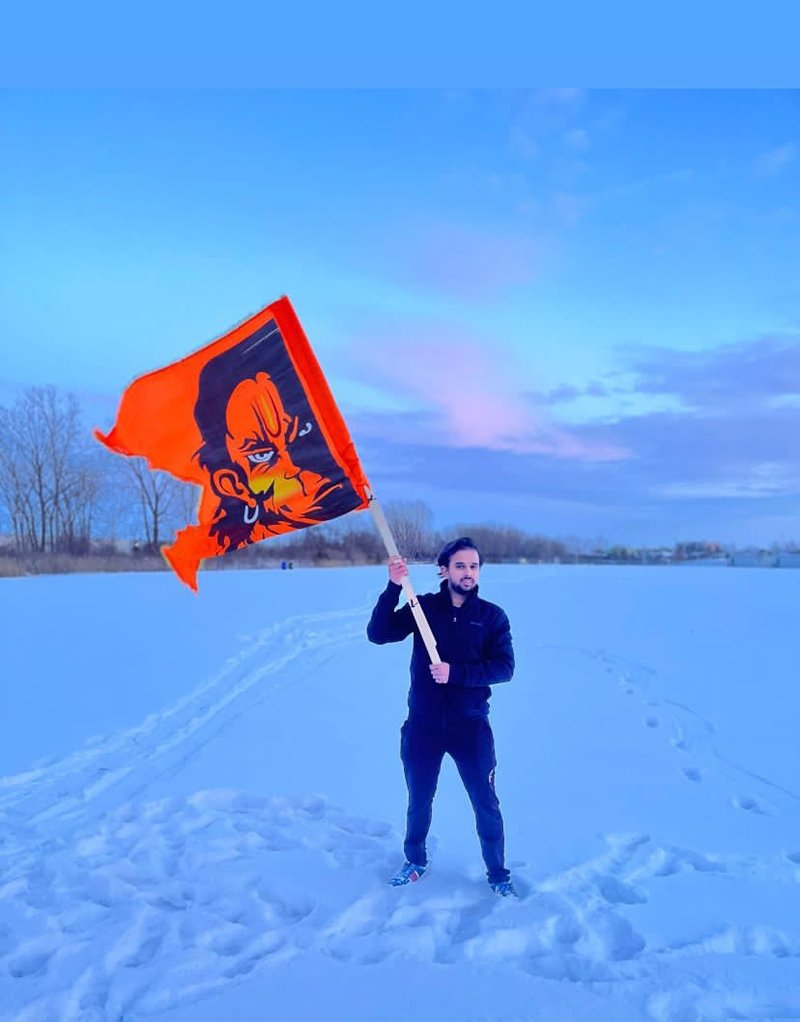 કેનેડાની ધરતી પર ધવલ મહેતાએ લહેરાવ્યો ભગવો