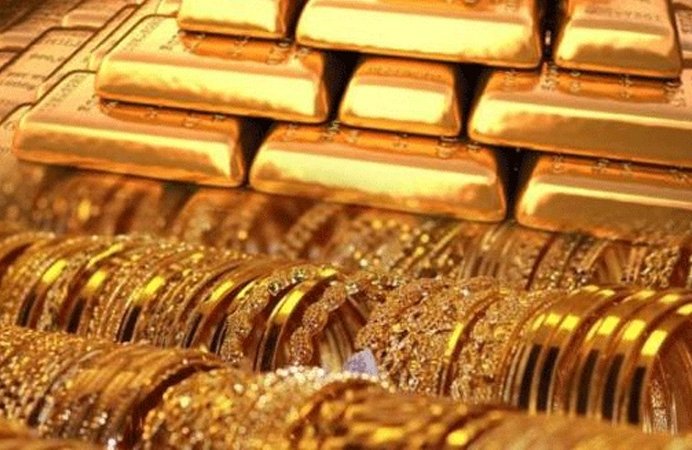 સોનું ૭3 હજારની સપાટી વટાવી ગયું : કાળઝાળ તેજી