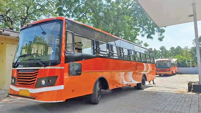 હિરાસર એરપોર્ટ માટે એસ.ટી.ની બસના રૂટ વધારવા તંત્રની વિચારણા