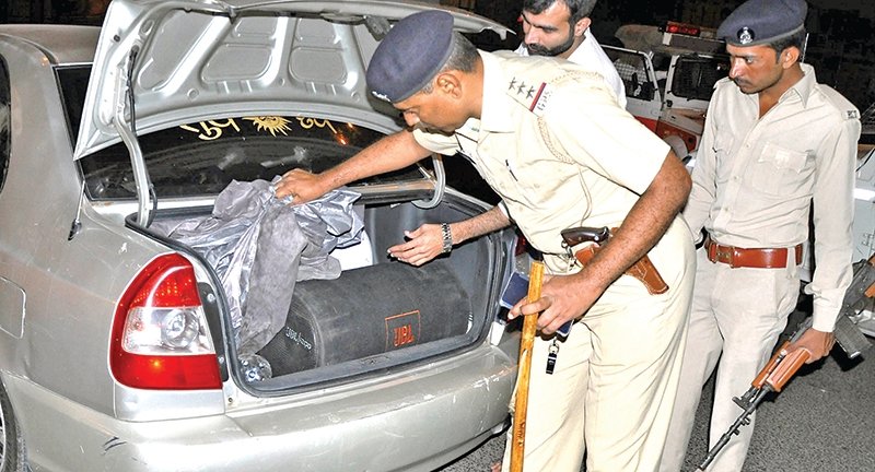 ચૂંટણી આચારસંહિતા : રોજના ૧૦૦૦ કરોડના રોકડિયા વ્યહવાર ઠપ