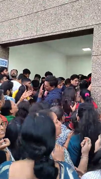 અટલ સરવોરમા પ્રથમ રવિવારે જ ભીડ