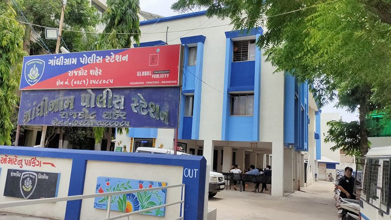 પ્રૌઢ સાથે રૂ.૧ લાખની છેતરપીંડી કરતા ફાયનાન્સ પેઢીના સંચાલક સામે ફરિયાદ