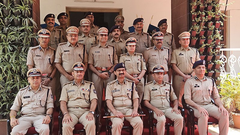 રાજકોટ ગાર્ડ ઓફ ઓનર સાથે DGPનું સ્વાગત