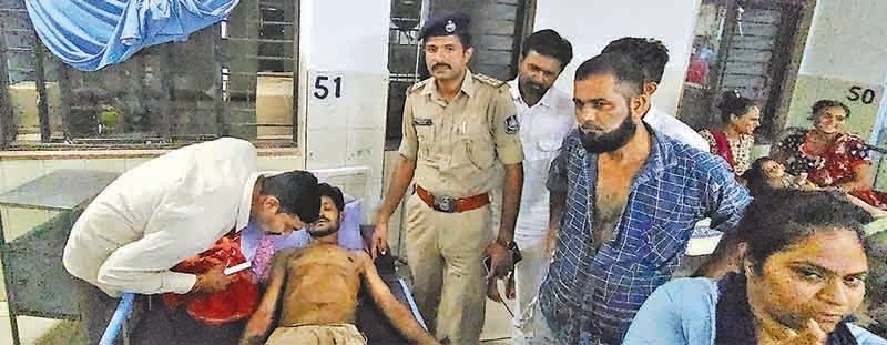 રાજકોટ સિવિલ હોસ્પિટલના ચોથા માળે અસ્થિત મનાતો દર્દી ચડી જતાં દોડધામ