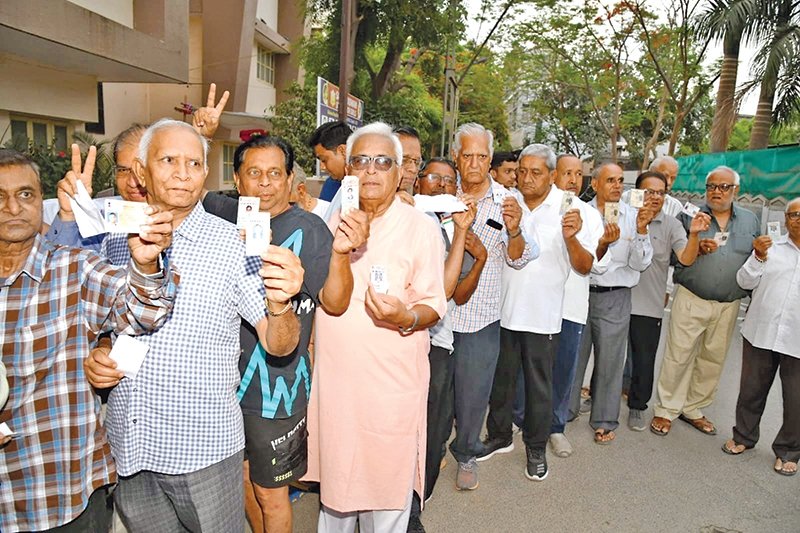 આજે તમારો દિવસ છે, મતદાન એક જ વિકલ્પ છે