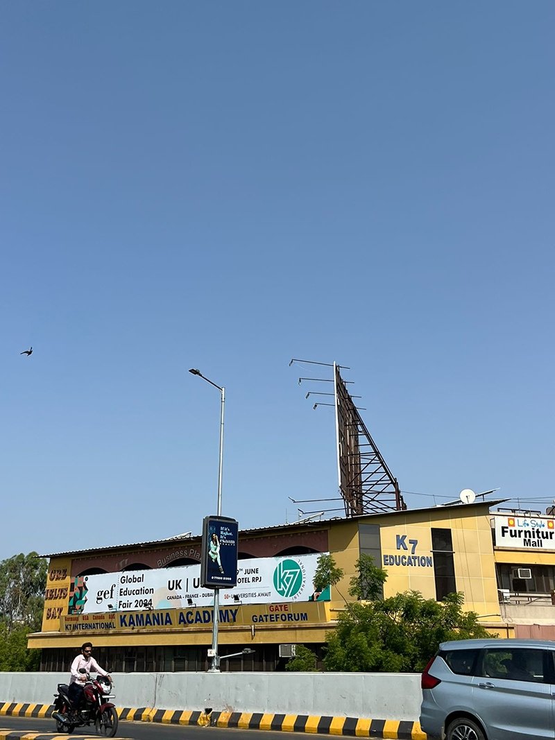 રાજકોટમાં ખેલાયેલા અગ્નિકાંડ બાદ પાંચ લાખ બાળકોની જીંદગી બાબતે હાથ ખંખેર્યા