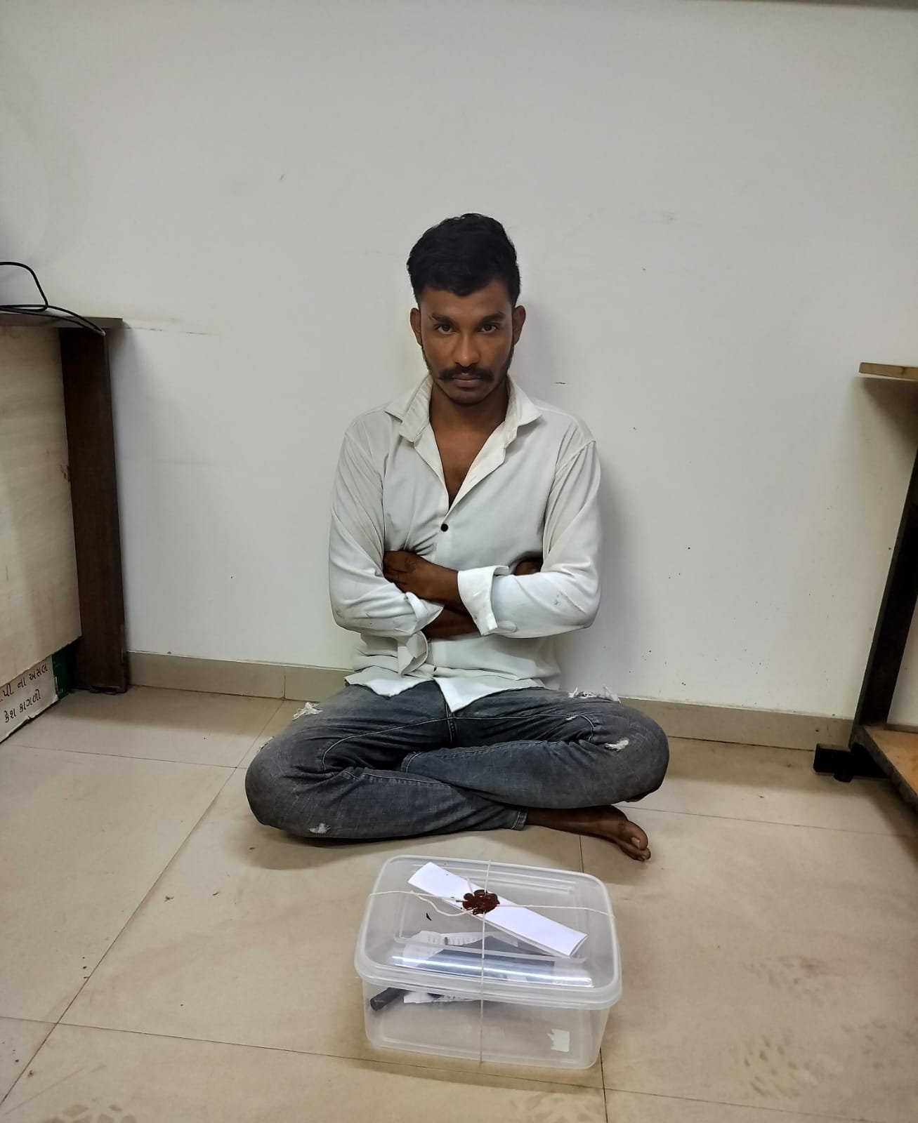 મોરબી:મદીના સોસાયટીમાંથી તમંચા સાથે પકડાયેલ આરોપીને હથિયાર આપનારની ધરપકડ