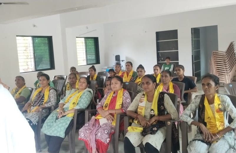 ૨૧ મી જૂન વિશ્વ યોગ દિવસ નિમિત્ત “નારી સશિતકરણ માટે યોગ” થીમ અંતર્ગત દામનગર ખાતે યોગસંવાદનું આયોજન