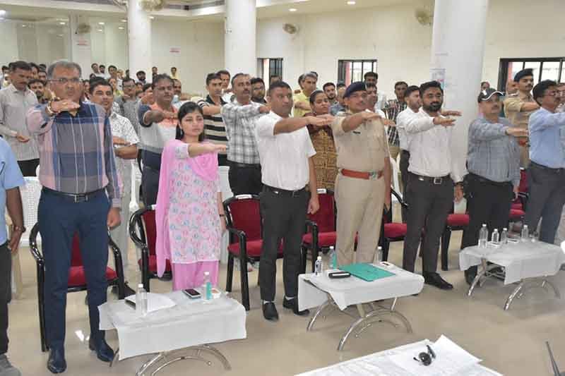 વેરાવળમાં લોકજાગૃતિનો સેમિનાર યોજાયો