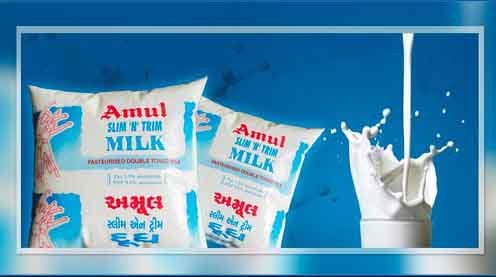 અમૂલ દૂધના સતત વધતાં ભાવ ગરીબોને કુપોષીત કરશે