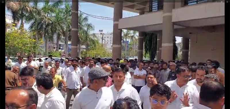 રાજકોટમાં મનપાની આડેધડ કામગીરીનો મામલો ગાંધીનગર પહોંચ્યો