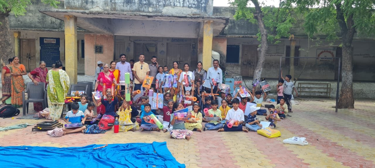 રાજુલા શહેરમાં શાળા નંબર-૪ ખાતે બાળકો માટે સમરયોગ કેમ્પનું આયોજન કરાયું……