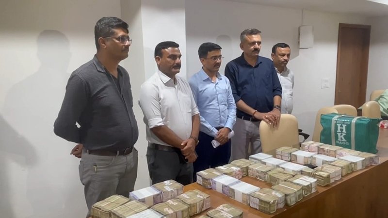યાર્ડના વેપારીઓ સાથે બોગસ બિલિંગ કરનાર શ્રોફ પેઢી પર ક્રાઇમ બ્રાંચનો દરોડો