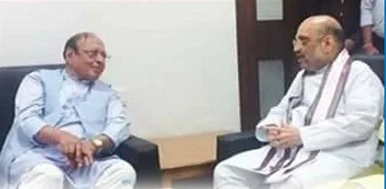પૂર્વ CM શંકરસિંહ વાઘેલાએ કેન્દ્રીય ગૃહમંત્રી અમીત શાહ સાથે કરી મુલાકાત : ગુજરાતના રાજકારણમાં ચર્ચાનો વિષય