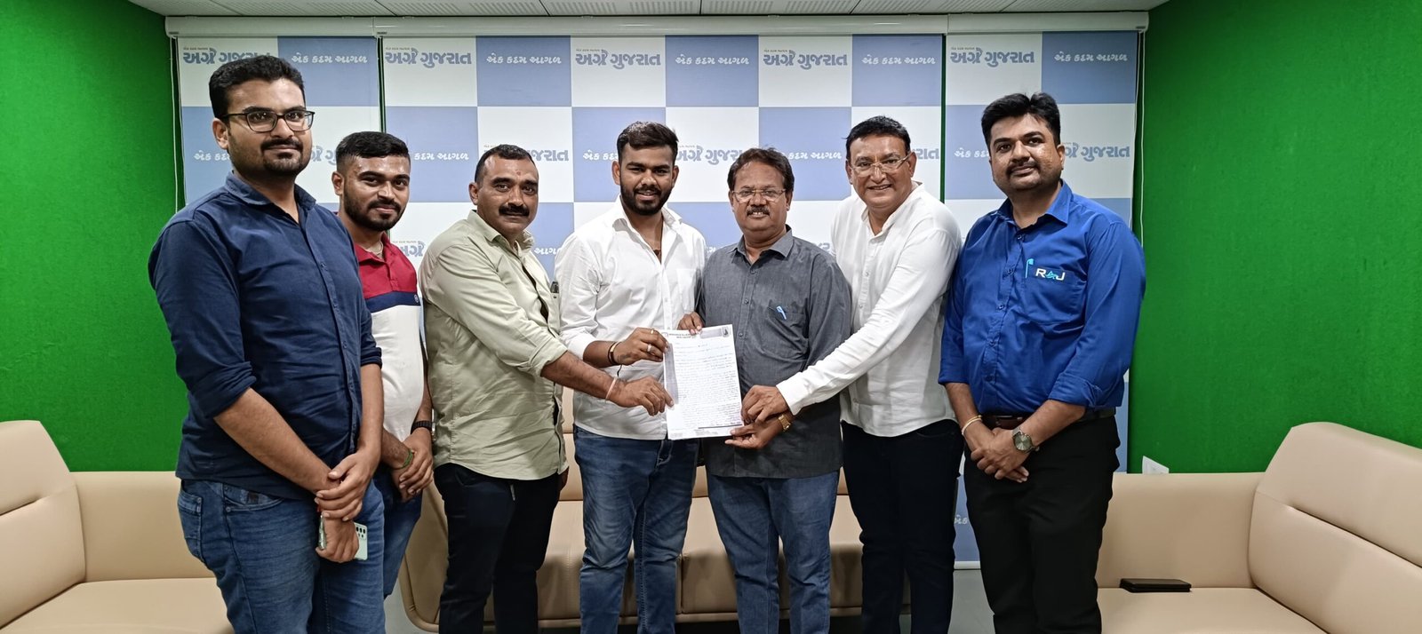 સ્વ.કિરણભાઇ રામોલીયાની સ્મૃતિમાં વાવડી ખાતે કાલે રકતદાન કેમ્પ