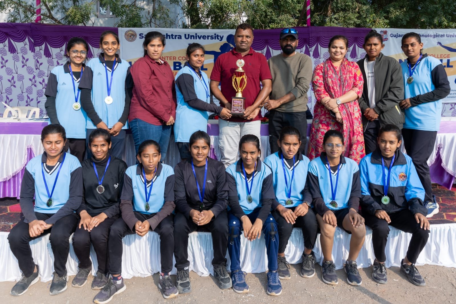 સૌરાષ્ટ્ર યુનિવર્સિટી આંતર કોલેજ હેન્ડબોલ સ્પર્ધામાં જે.જે.કુંડલીયા કોલેજ ચેમ્પિયન