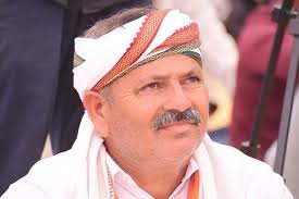 કિસાન સંઘે ખેડૂતોની પીઠમાં ખંજર ભોંકયું આંદોલન સમેટી લેવાતા આક્રોશ