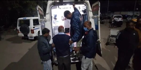  કાલાવડ પાસે જૂનાગઢ જતી એસટી બસ ગુલાંટ મારી જતાં ૨૦ મુસાફરો ઘાયલ