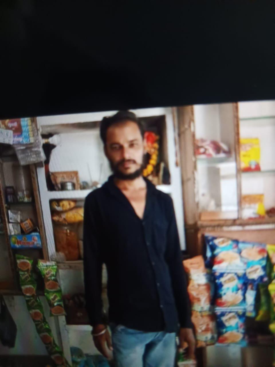  જેતપુર પાસે અજાણ્યા વાહન ચાલકે યુવકને કચડયો: ઘટનાસ્થળે મોત