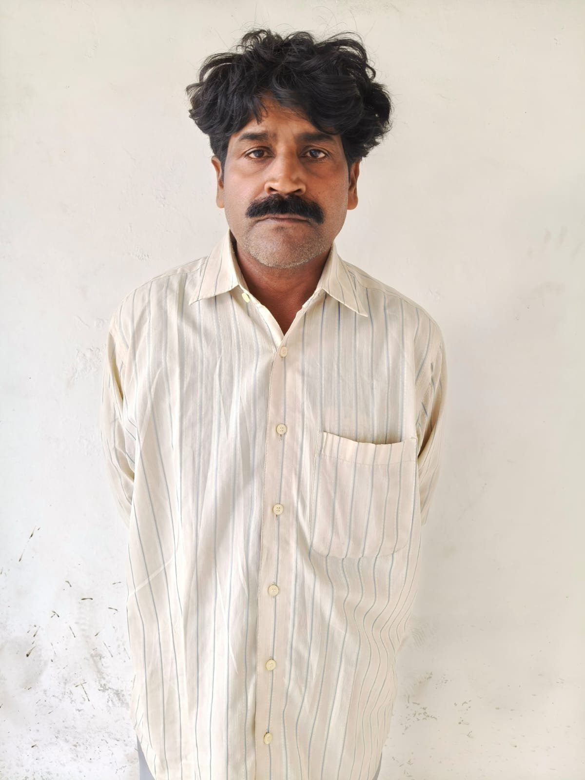 જેતપુરના ભોજાધાર વિસ્તારમાં ઘરકંકાસમાં પત્નીની હત્યા કરનાર પતિની અટકાયત