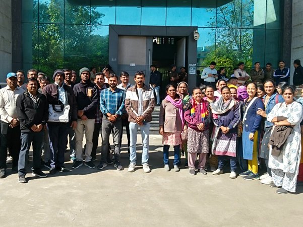  દરરોજ નવી મળતી સુચનાથી BLOની કામગીરી કરતા રાજકોટના 600 શિક્ષકો પરેશાન