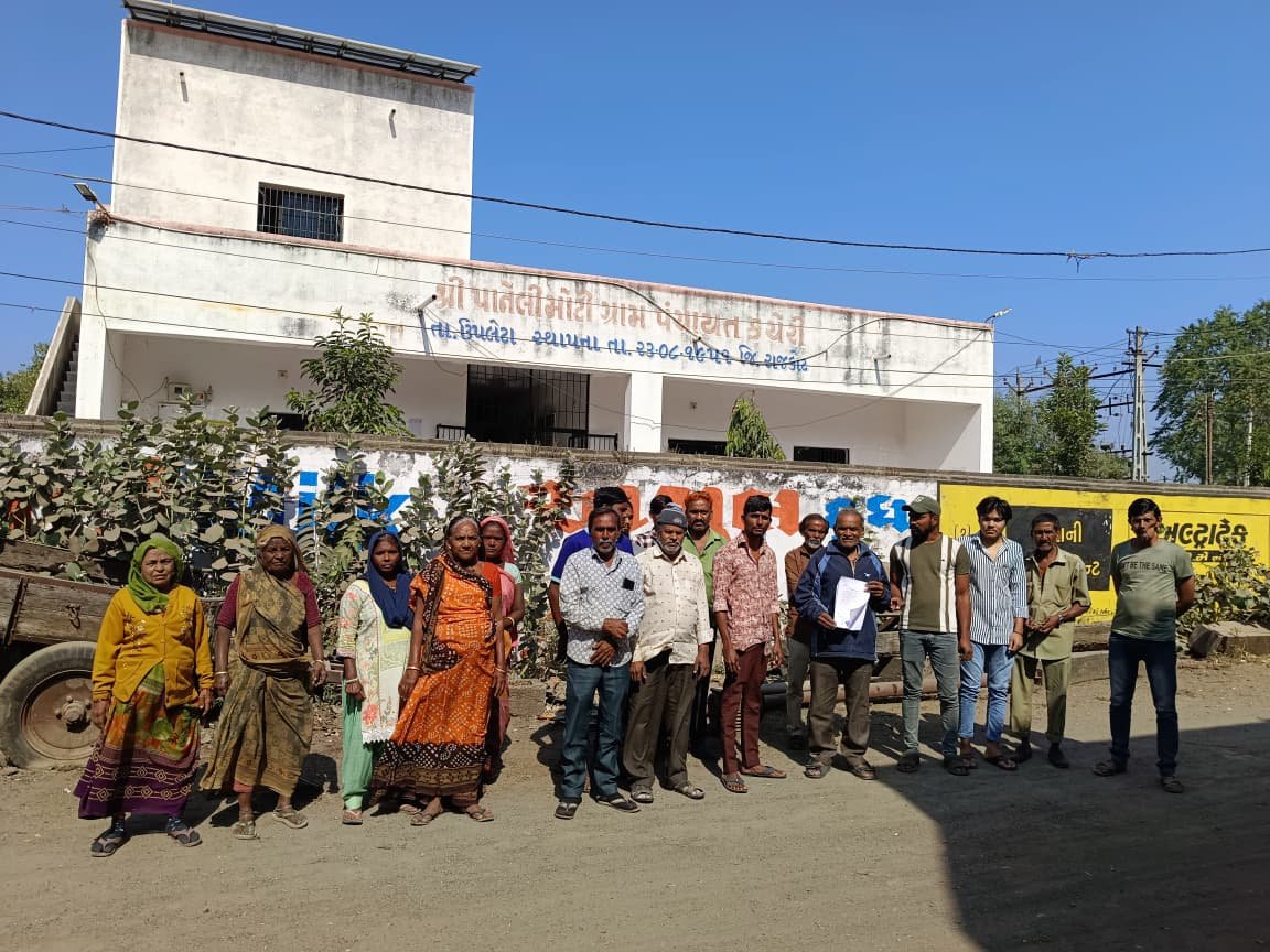 મોટી પાનેલી ગ્રામ પંચાયતના સફાઇ કામદારોની પગારના અભાવે કફોડી હાલત