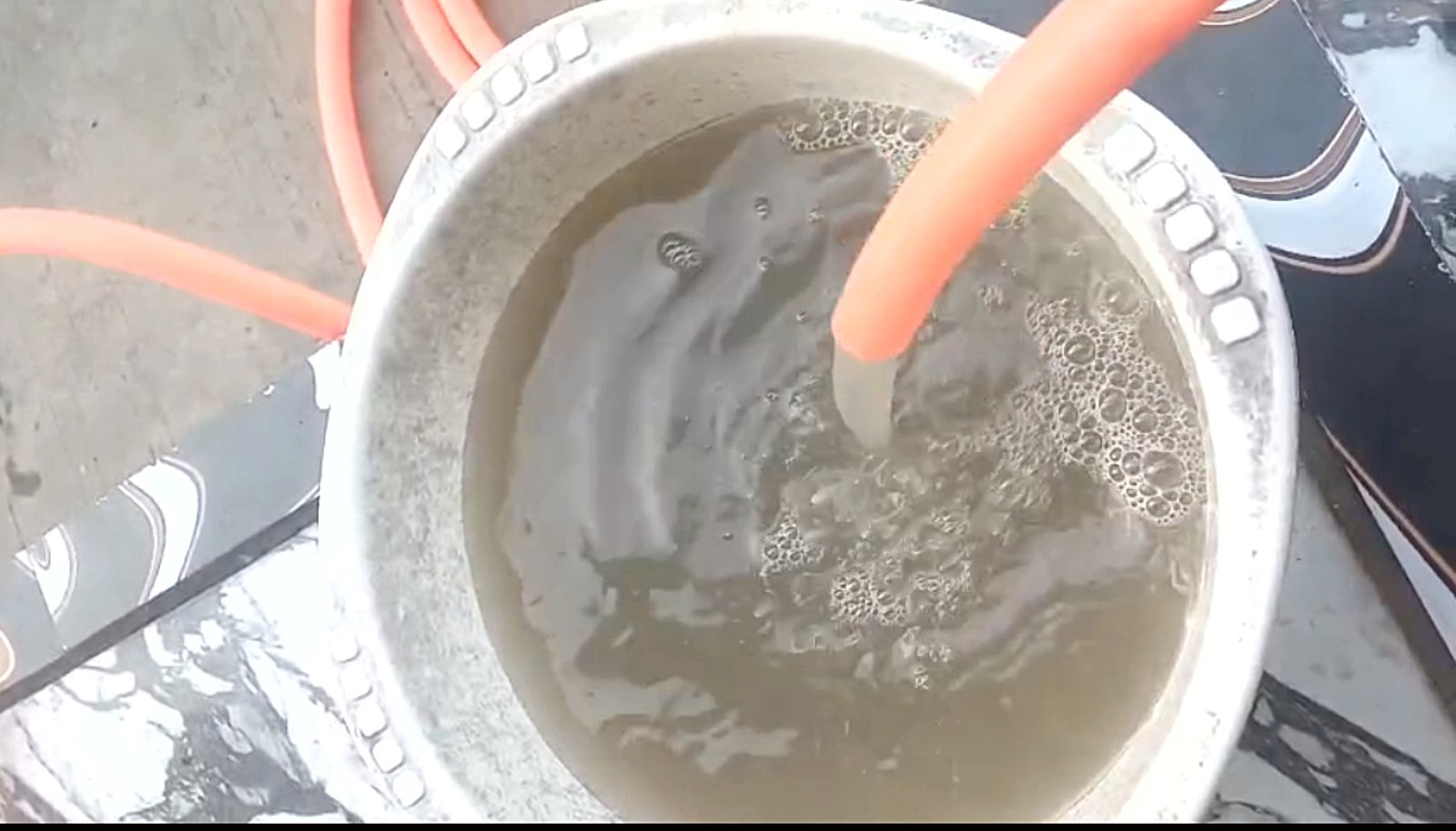 ધોરાજીમાં ડહોળા પાણીના વિતરણથી જન આરોગ્ય પર તોળાતો મોટો ખતરો