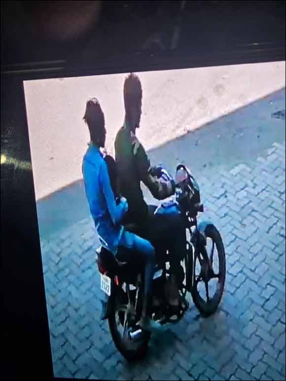 ધ્રોલમાં બાઈક પર આવેલા બે શખ્સો ૫ વર્ષની બાળકીને ઉઠાવી ગયા