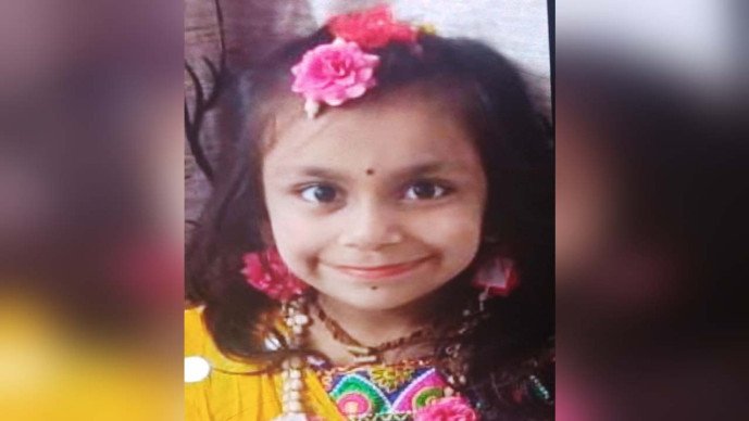 નવા 150 ફૂટ રિંગરોડ પર કરુણ અકસ્માત : પિતાની નજર સામે માસુમ દીકરીનું મોત