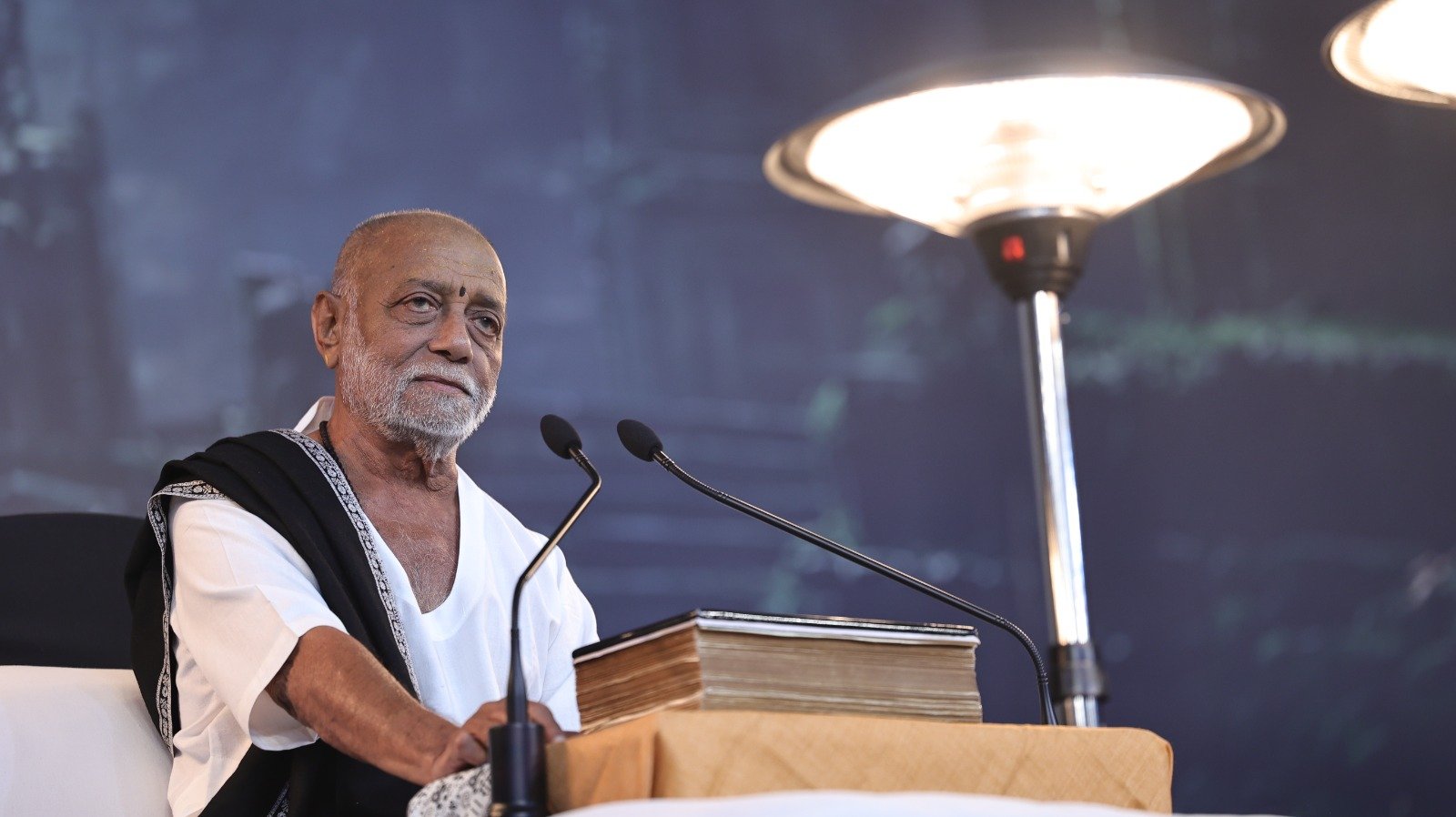 તમે ભલે સાધુ ન હો પણ સાધુના તો છો ને ?: મોરારીબાપુ