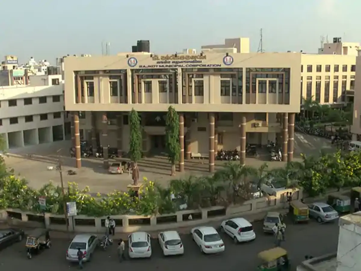 RMCના બજેટમાંથી ફૂલ ગુલાબી ચિત્ર ઉતરી ગયુ!