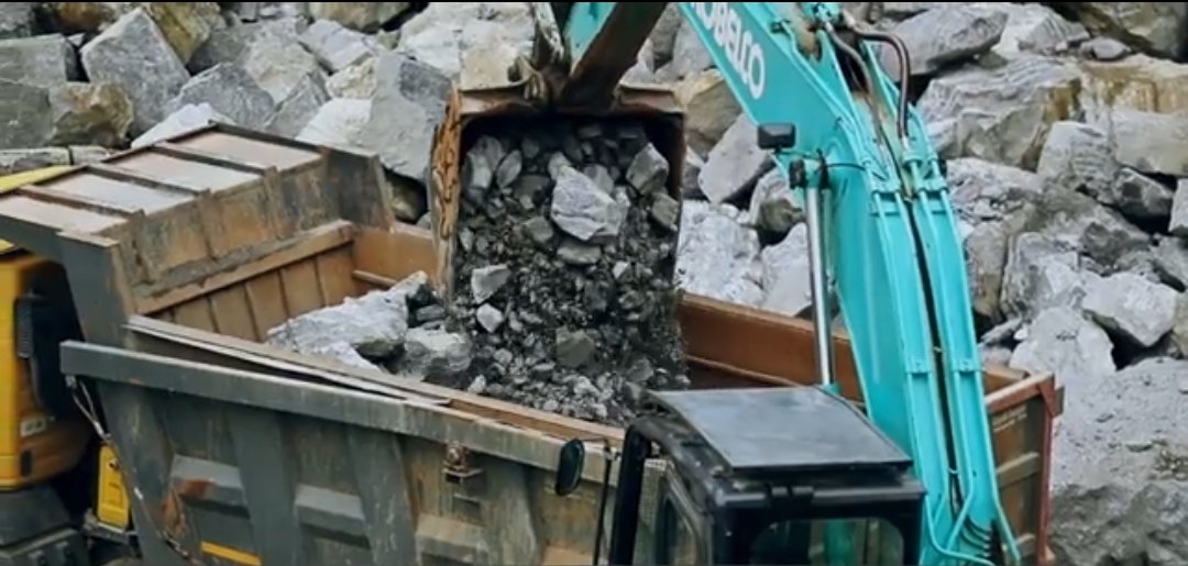  રાજકોટ જિલ્લામાં એક વર્ષમાં ખનની ૧૨ લીઝને અપાઇ લીલીઝંડી