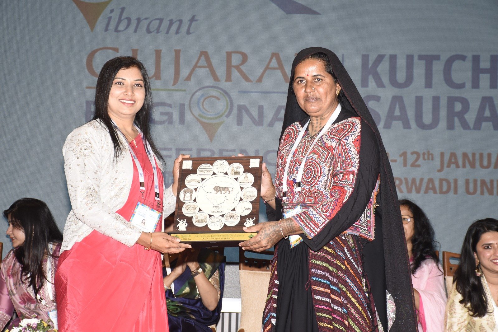 રાજકોટમાં રિજનલ કોન્ફરન્સમાં ૧૦ પ્રતિભાશાળી મહિલાઓનું સન્માન