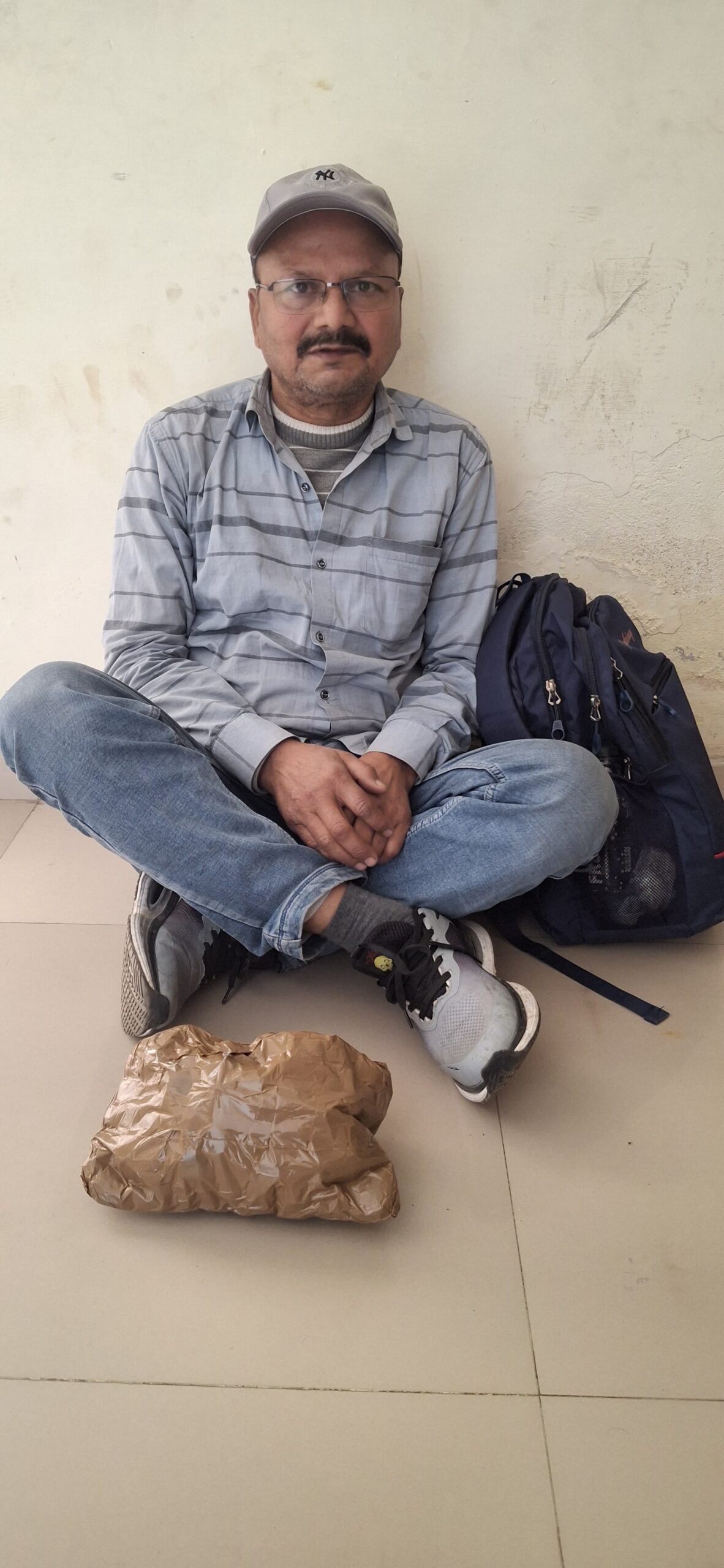  સોમનાથમાંથી દોઢ કિલો ચરસના જથ્થા સાથે પરપ્રાંતીય શખ્સ ઝડપાયો