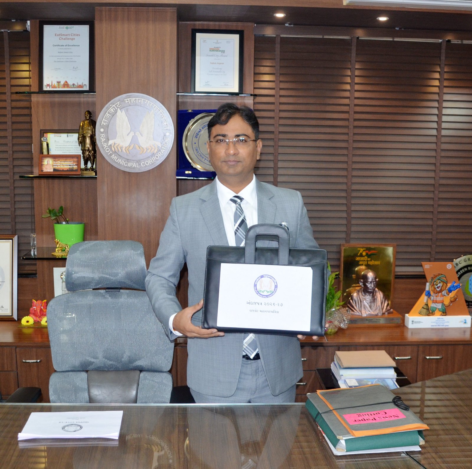 પાણી-ડોર ટુ ડોર ગાર્બેજ વેરામાં ઝિંકાયો વધારો