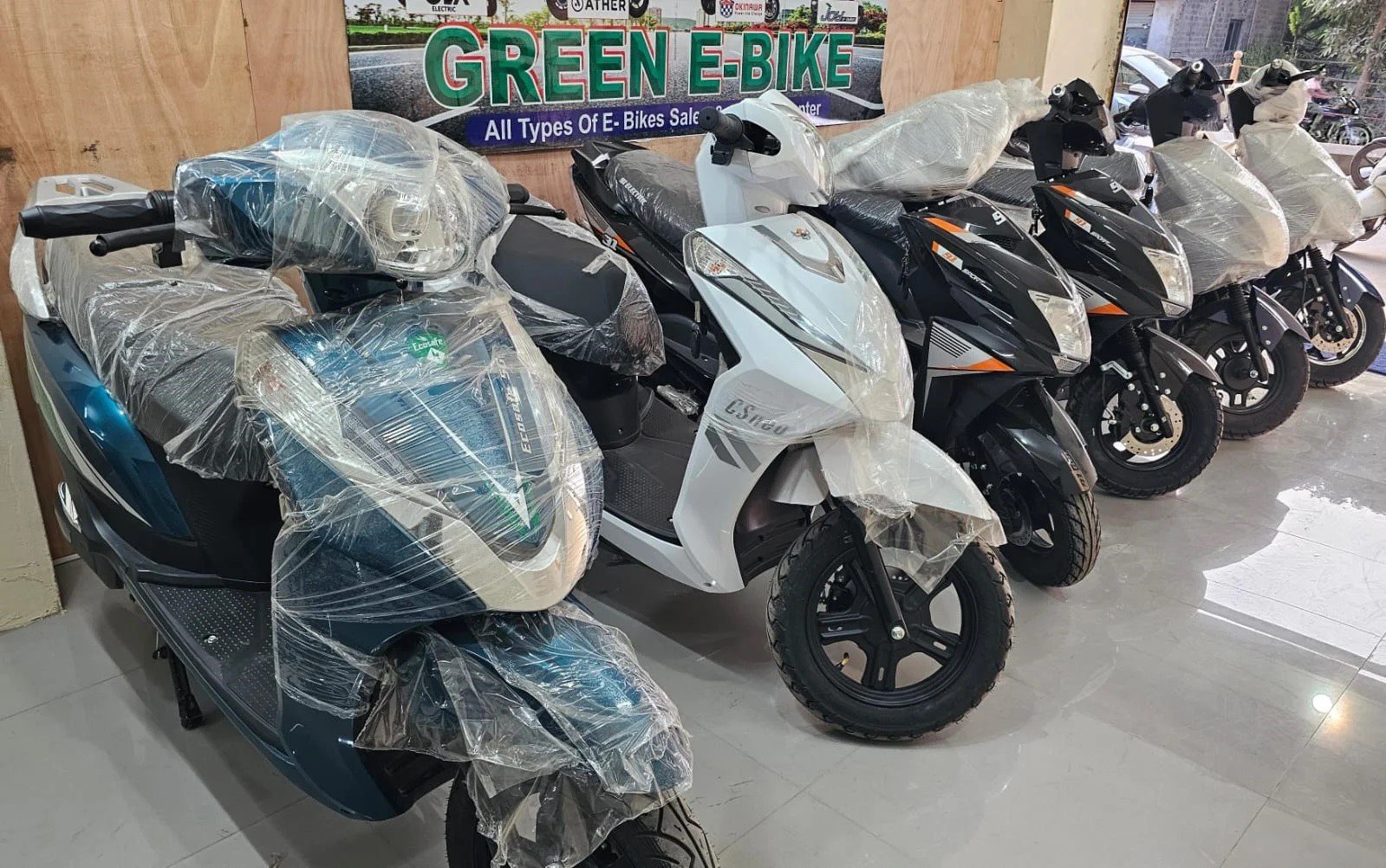  ઇંધણ અછતની અફવા વચ્ચે નવો ટ્રેન્ડ, ઇલેકટ્રીક બાઇકના વેંચાણમાં ઉછાળો