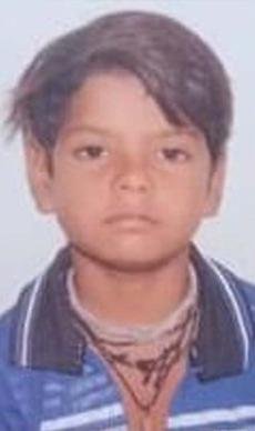 ટંકારા પાસે આઈસર ટ્રકે ઉભેલા છકડા રિક્ષાને હડફેટે લેતા 7 વર્ષના બાળકનું મોત