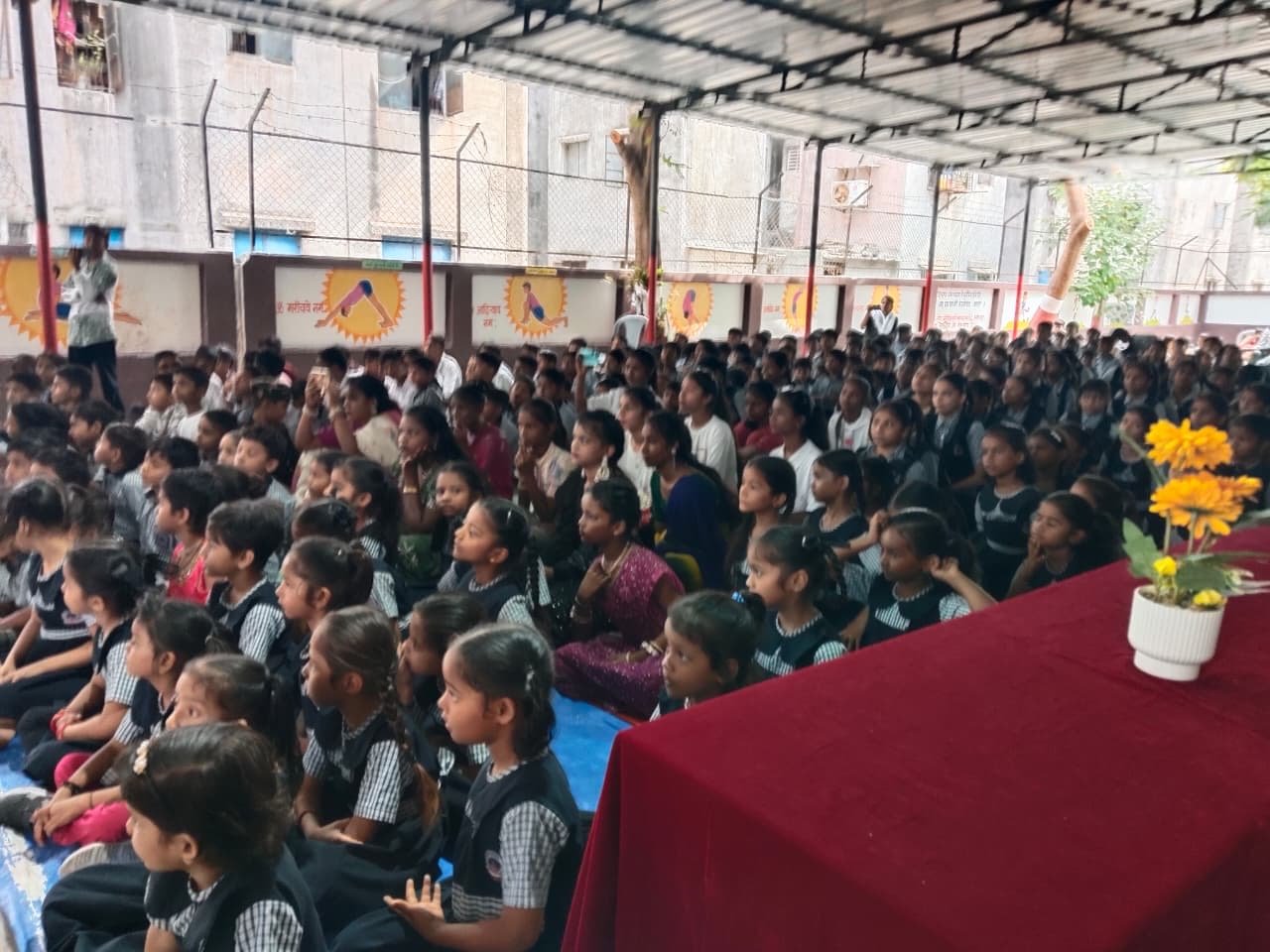  કવિ જયંત પાઠક પ્રાથમિક શાળાના ધો.૮ના છાત્રોનો વિદાય સમારોહ યોજાયો