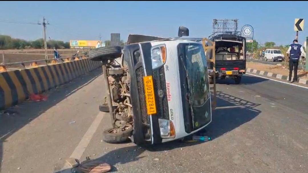 જેતપુરના જેતલસર પાસે અર્ટિગાએ ટેમ્પો અને ઇકોને ફંગોળ્યા, ત્રણ ઈજાગ્રસ્ત