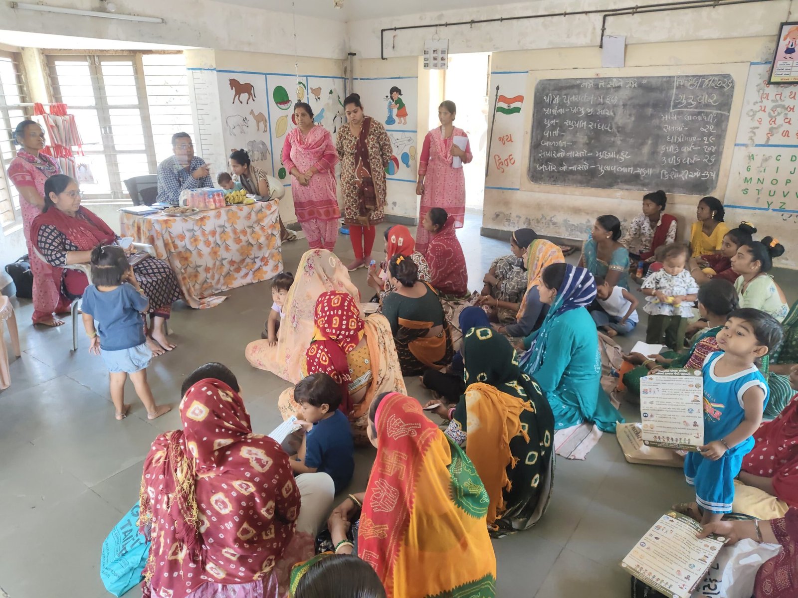 ધ્રોલના ચામુંડા પ્લોટમાં ‘પોષણ પખવાડિયા’ અંતર્ગત આયુર્વેદિક કેમ્પ યોજાયો