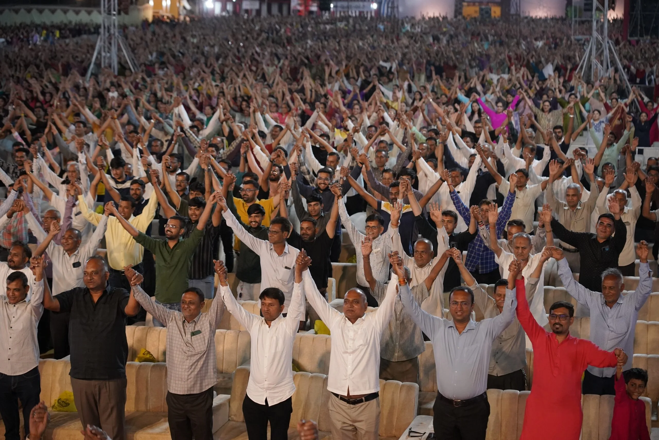 “સત્ય સનાતન દેશ હૈ મેરા” – માનવ ઉત્કર્ષ મહોત્સવમાં ઉદ્ભવ્યો રાષ્ટ્રભાવનાનો મહાસાગર