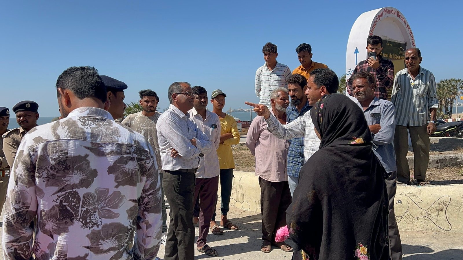 જમીન પ્રકરણમાં દીવ પ્રશાસનની દાદાગીરીનો આક્ષેપ