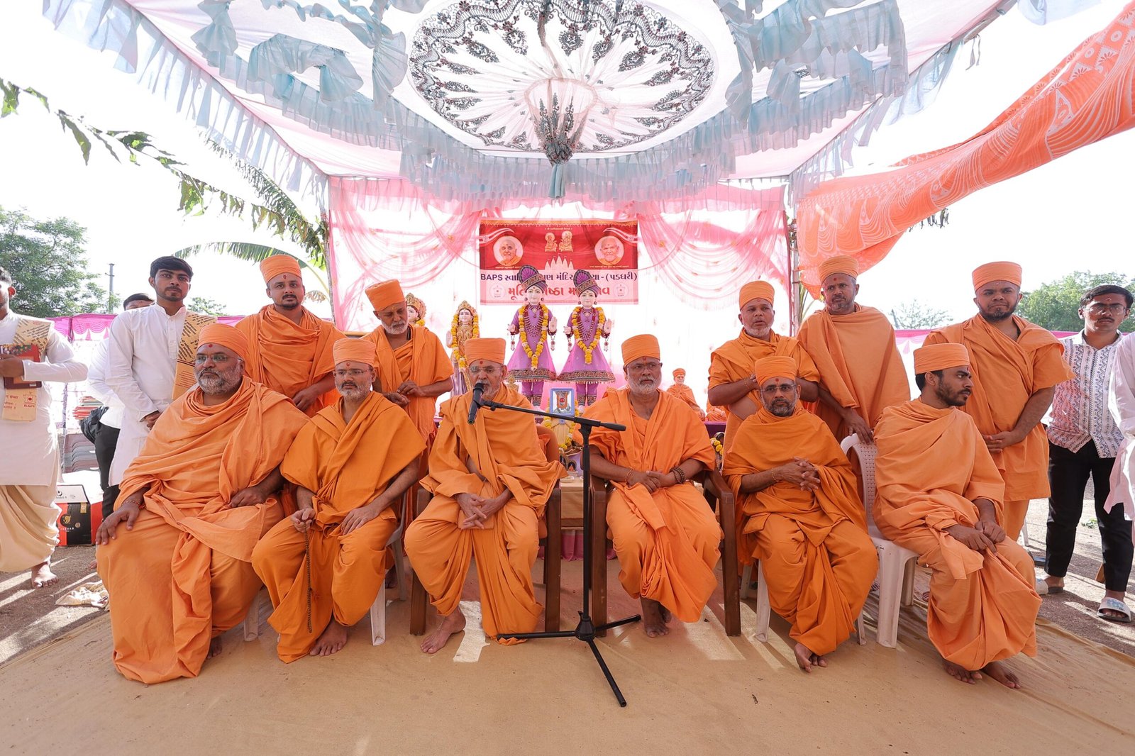 રાજકોટના મોવૈયા ગામે BAPS મંદિરનો મૂર્તિ પ્રતિષ્ઠા મહોત્સવ સંપન્ન