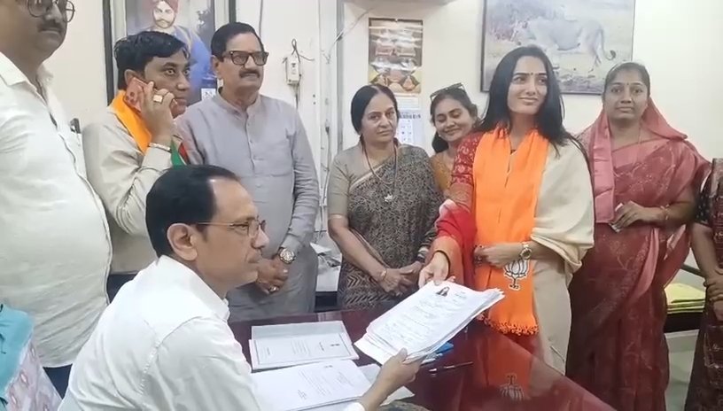 લોકસાહિત્યકાર માયાભાઈ આહીરની પુત્રીની રાજકીય એન્ટ્રી