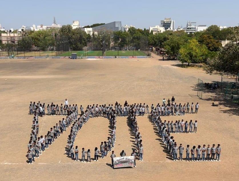 વિરાણી હાઈસ્કૂલમાં મતદાન જાગૃતિ કાર્યક્રમ યોજાયો