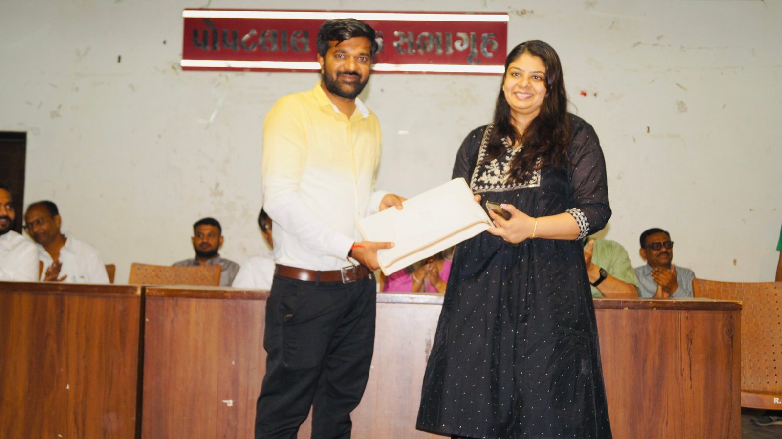 સિંગલ યુઝ પ્લાસ્ટિકનો ઉપયોગ ન કરવા કોટક સ્કૂલના વિદ્યાર્થીઓનો સંકલ્પ