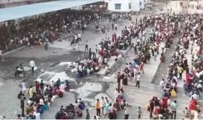 ઉધના રેલવે સ્ટેશન પર વતન જતા શ્રમિકોને વ્યવસ્થાના અભાવે હાલાકી