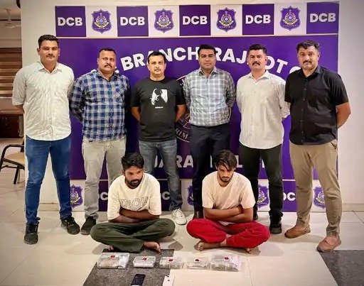 ક્રાઇમ બ્રાન્ચને મોટી સફળતા: ઘરફોડ ચોરીના 5 ગુના ડિટેક્ટ, બે રીઢા તસ્કરો ઝડપાયા